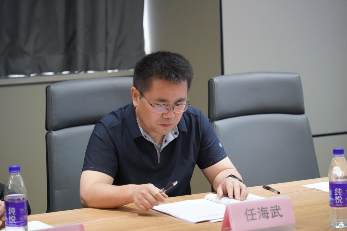 “行走河南”品牌传播活动——2023大学生高速公路广告创意设计作品征集大赛启动仪式暨河南省广告协会学术委员会筹备会成功举行(图4)