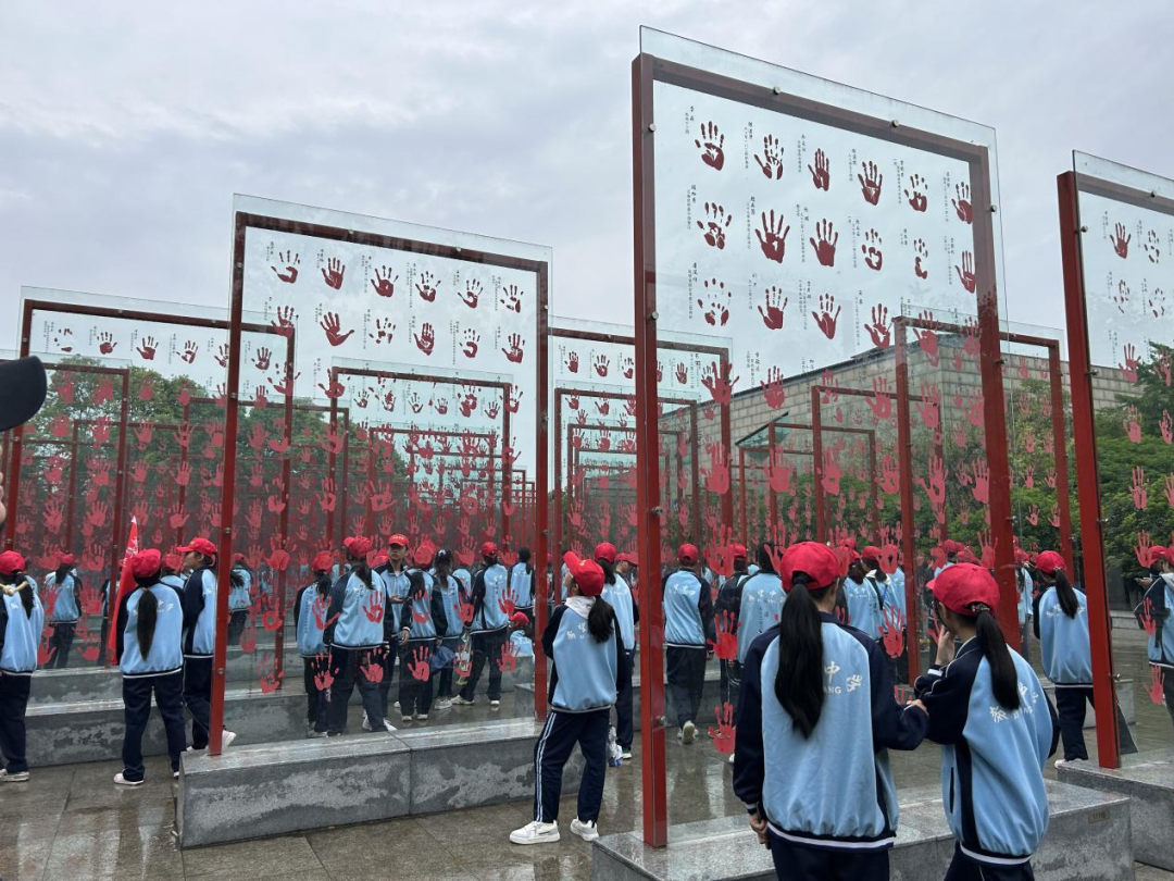 展专业特色 扬红色文化力量我校新闻传播学院赴建川博物馆参观调研(图3)